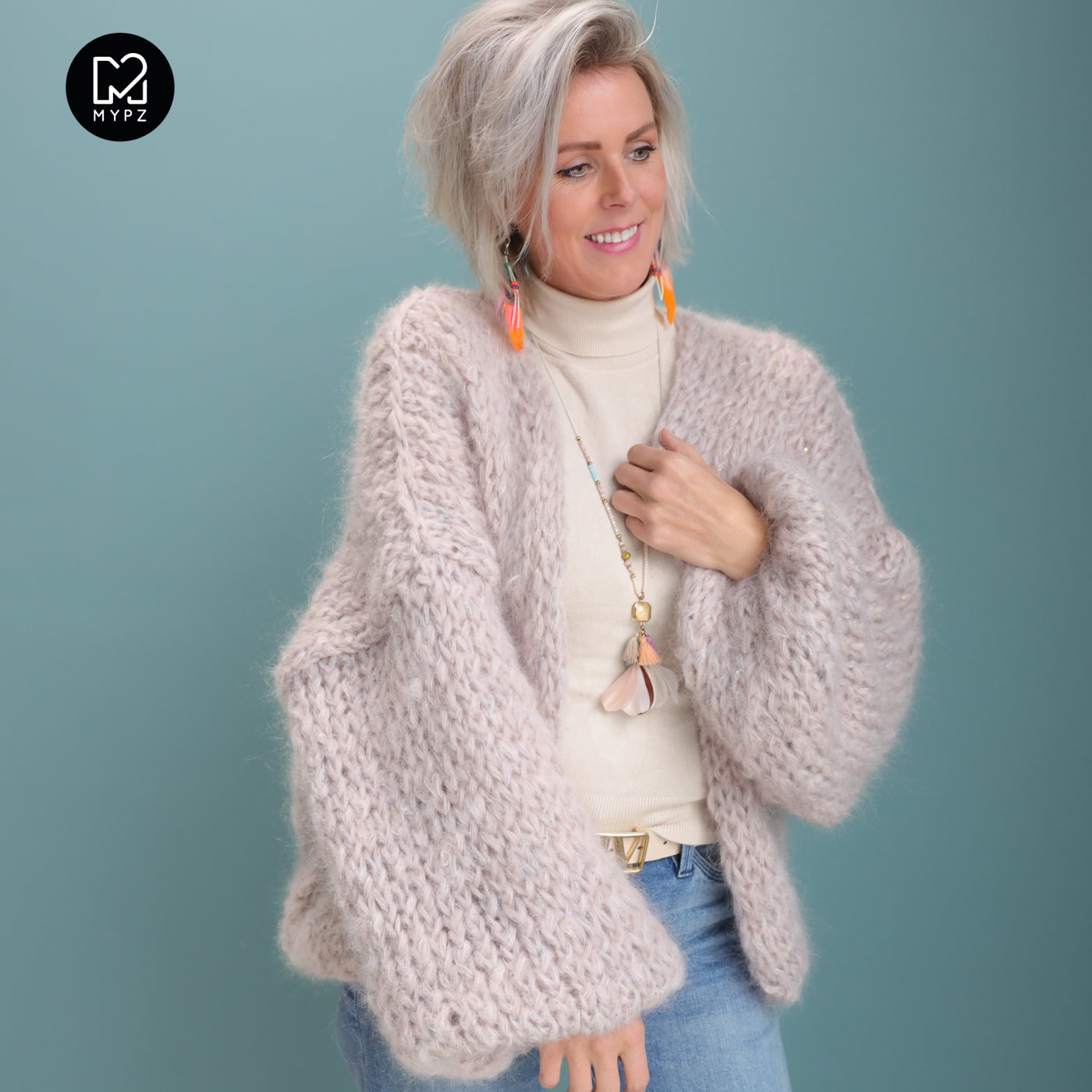 Knitting Kit – MYPZ Short Chunky Mohair Cardigan Sparkling Sand No.15 (ENG-NL-DE)